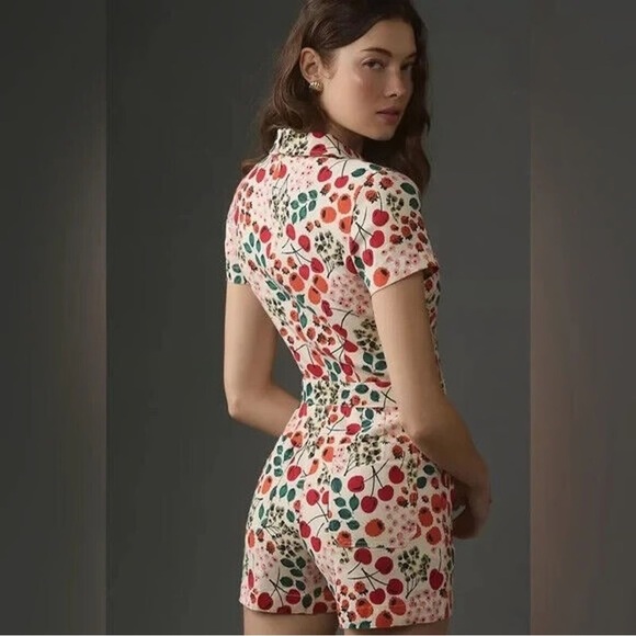 Anthropologie Maeve Red and Green Floral romper with Flutter Sleeves size 8 - Picture 3 of 13